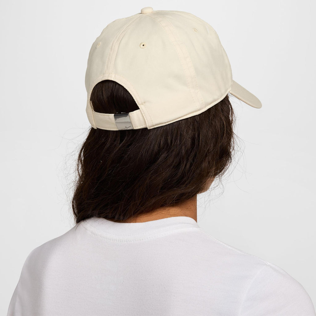 U NK DF CLUB CAP U CB MTSWSH L Cap