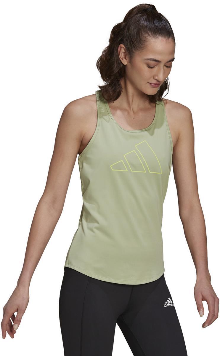 Versatile Train Necessi-top