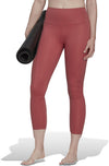 Yoga Essentials High-Waisted legging