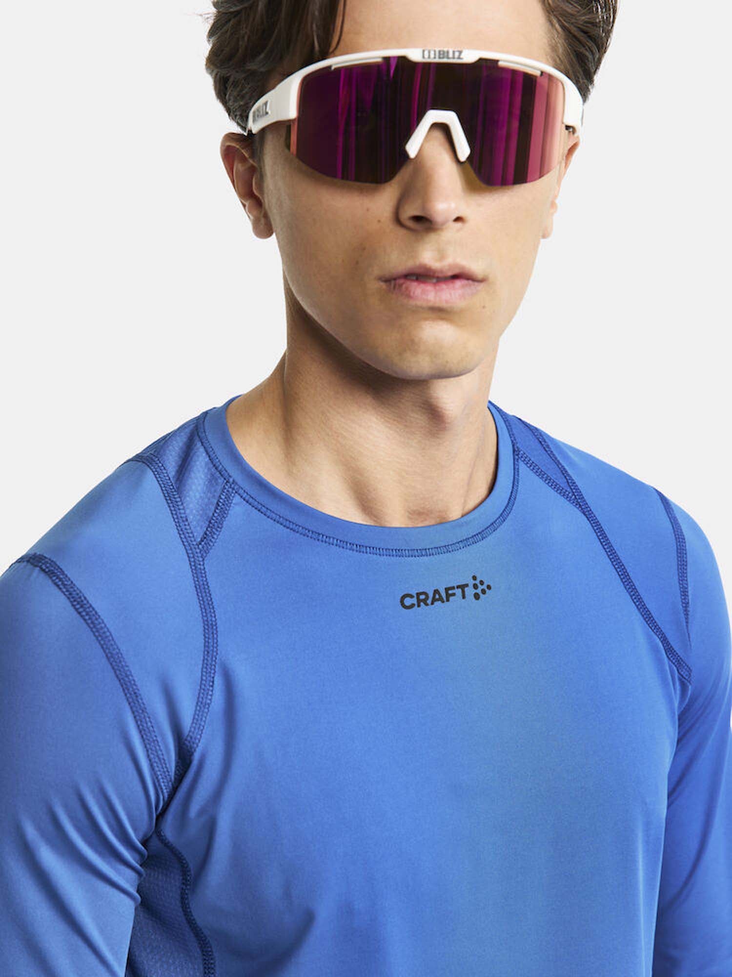 Adv Essence longsleeve shirt