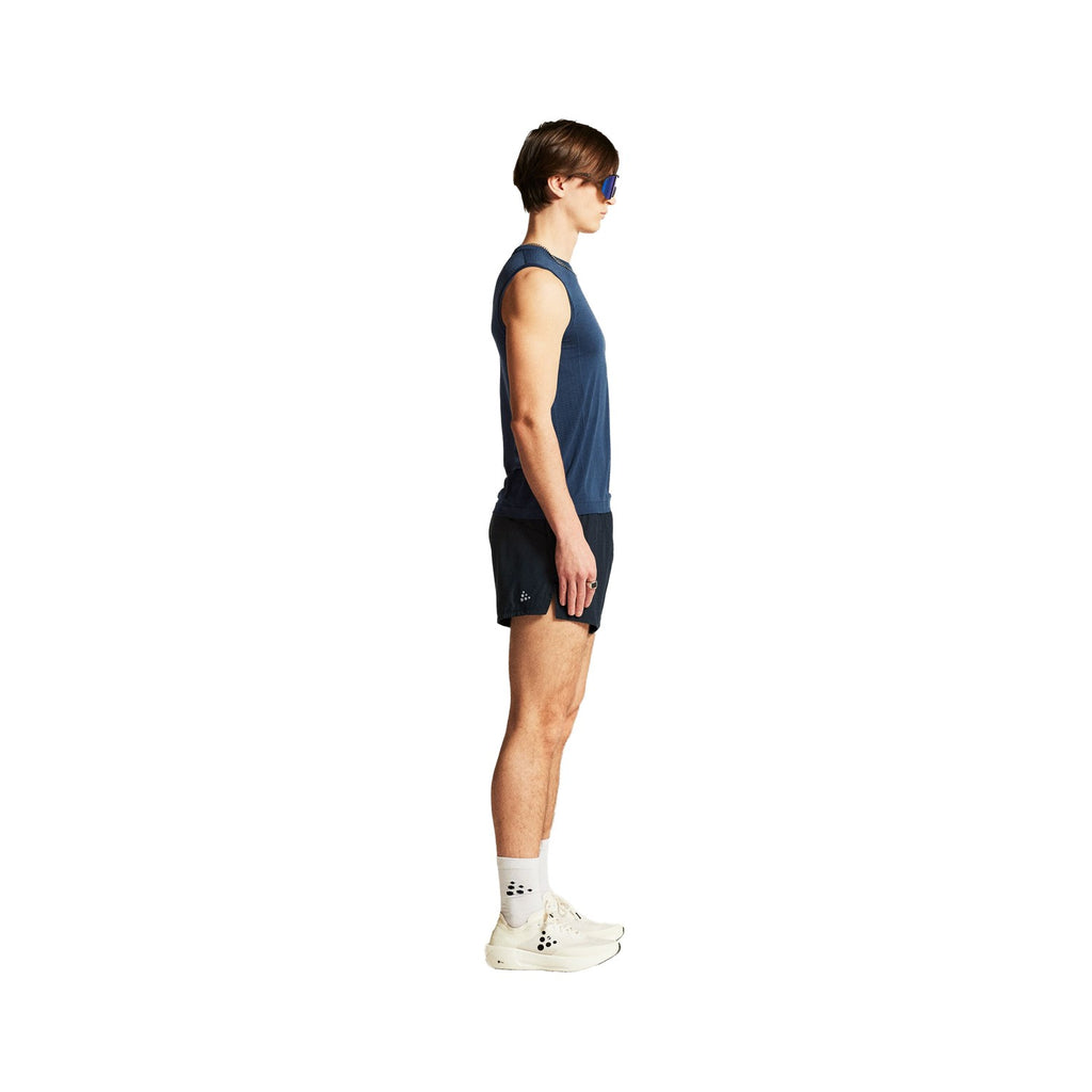 Essence  2 Shorts