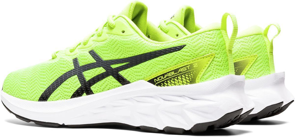 Novablast 2 GS hardloopschoenen