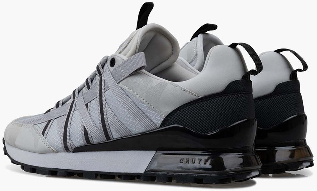 Fearia sneakers