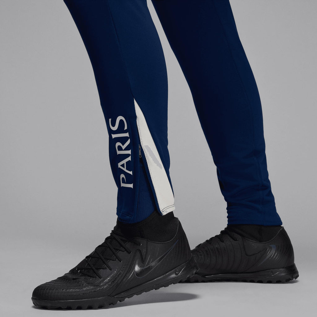 Paris Saint Germain 4th 2024/25 Strike broek