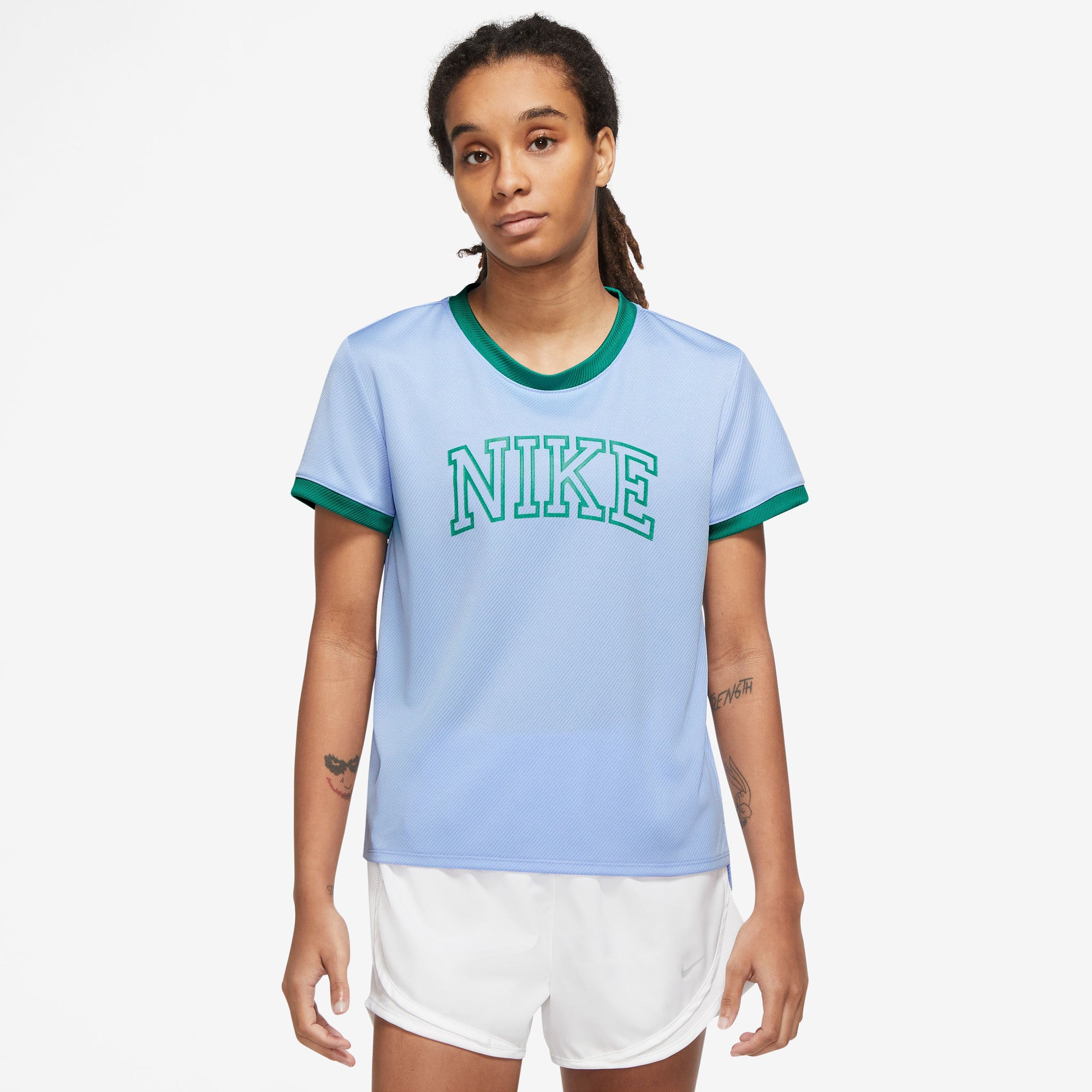 Dri-FIT Swoosh shirt