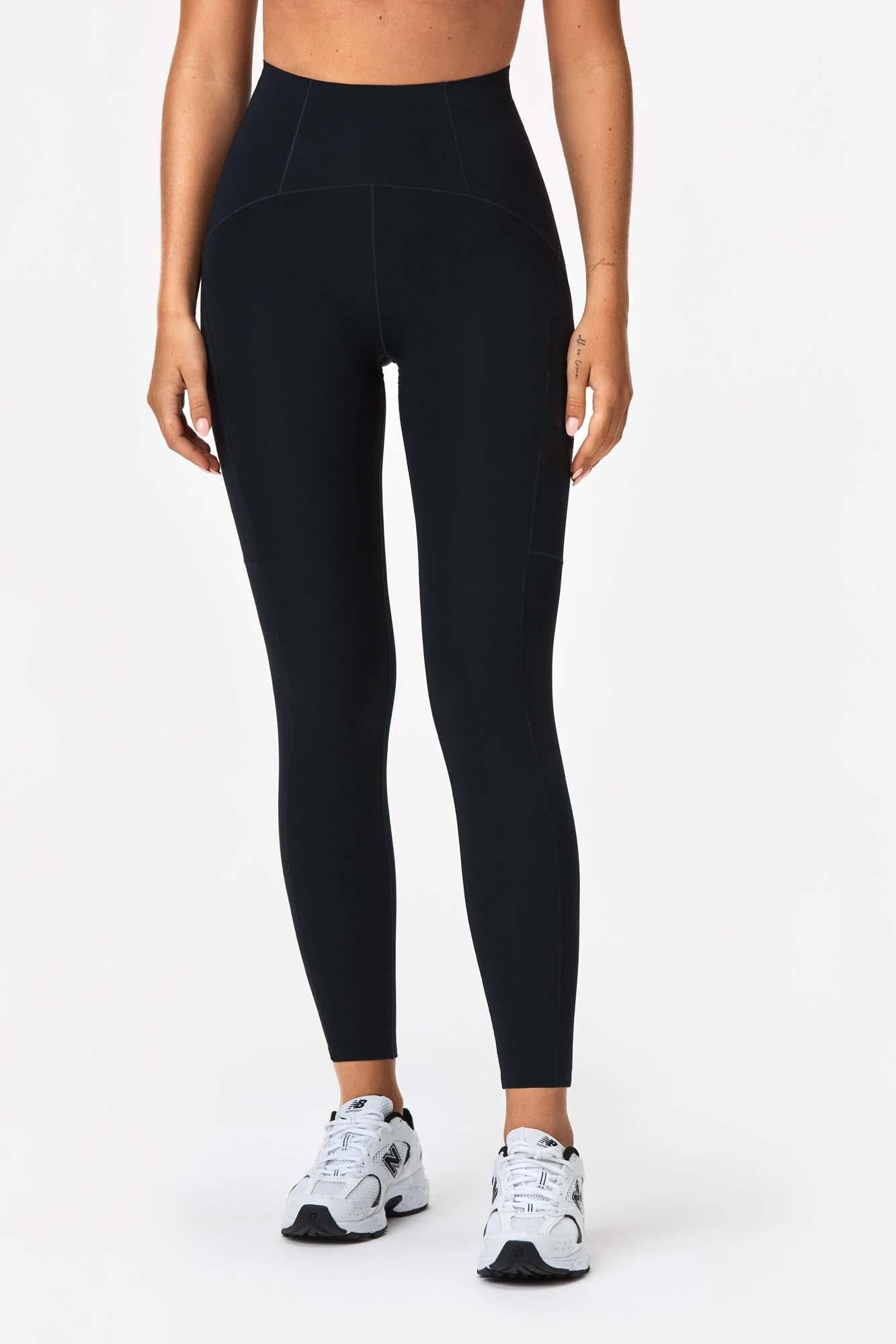 Sleek Shaping Pocket Leggings