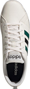 Pace sneakers