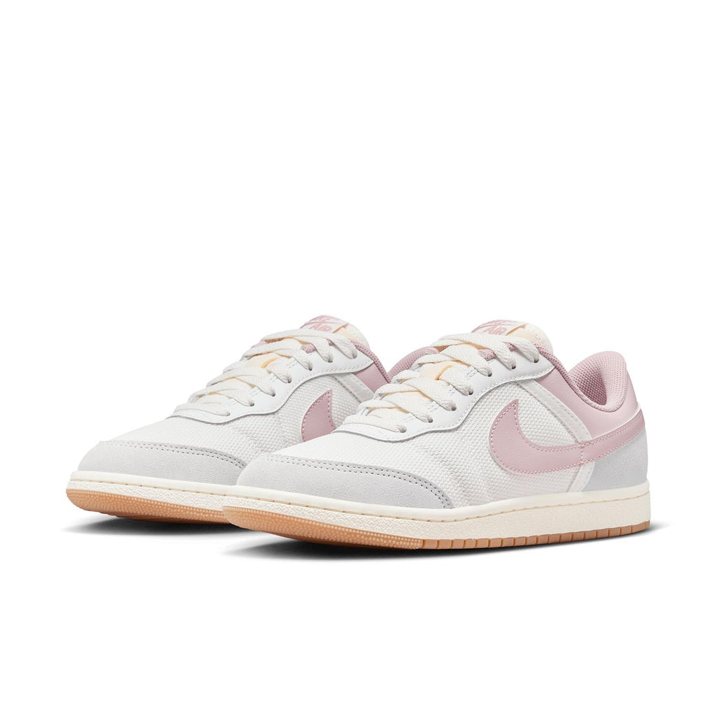 Air Jordan Skyline Low Sneakers