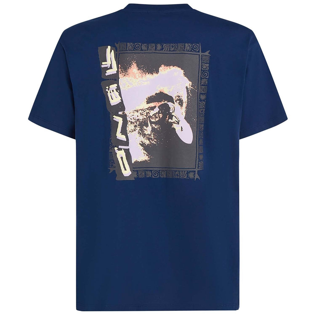 Photo Back Print Shirt strand