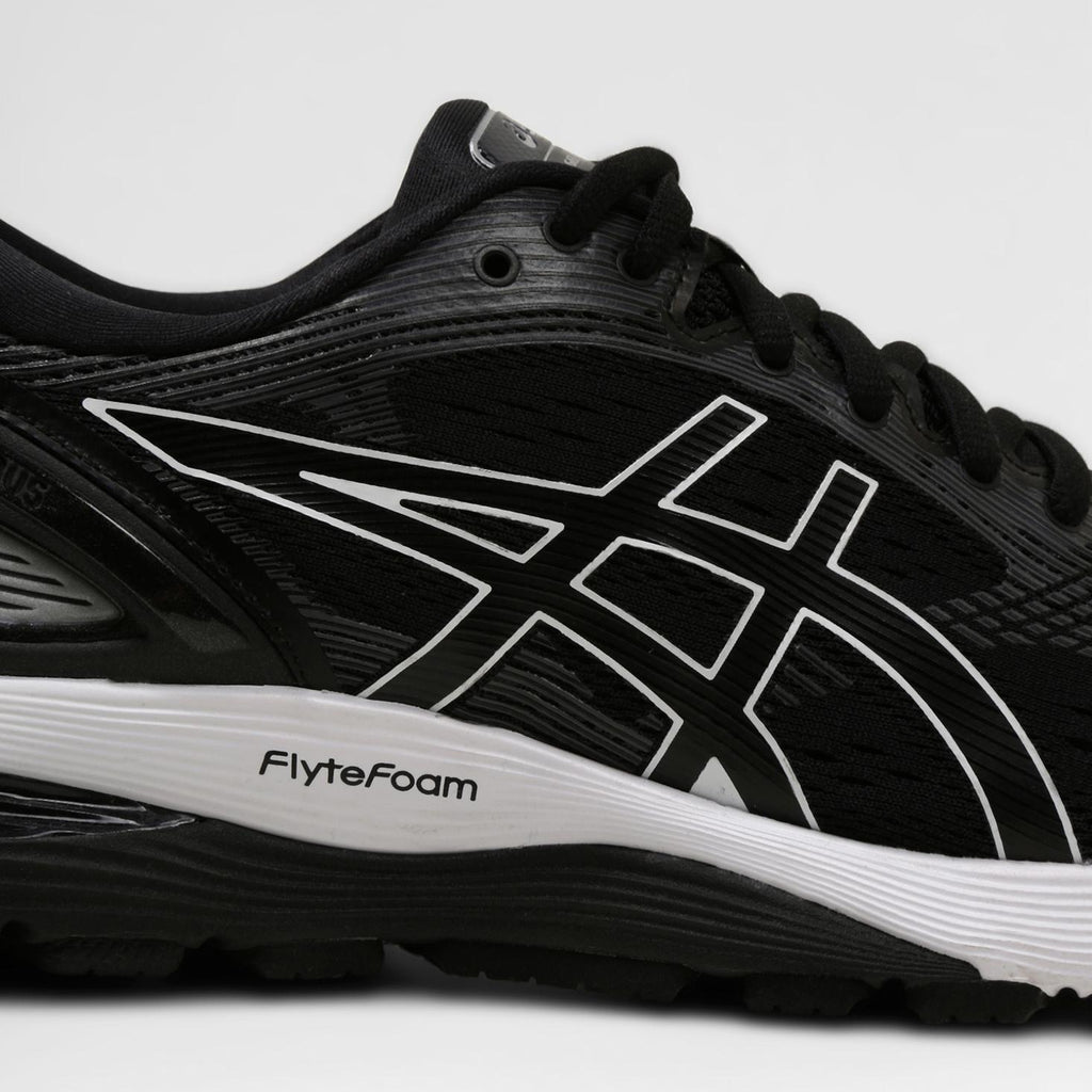 asics Gel-Nimbus 21