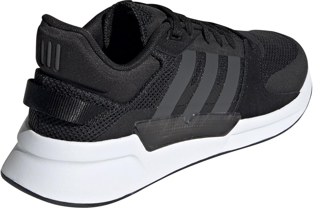 Run 90s sneakers