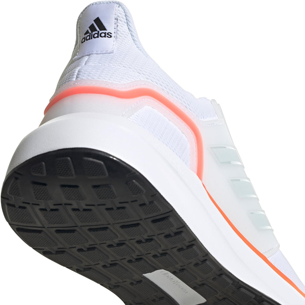 UB19 TD