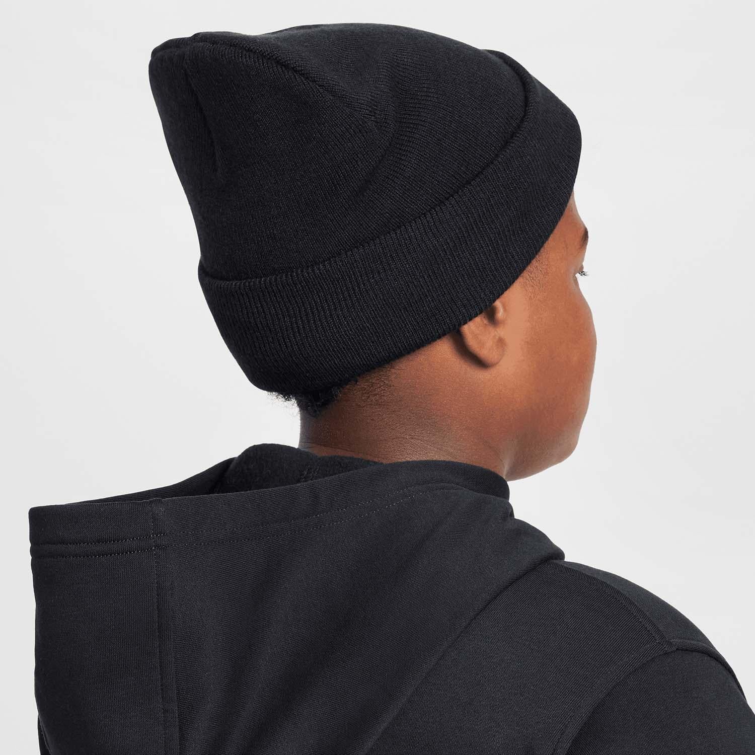 Peak beanie