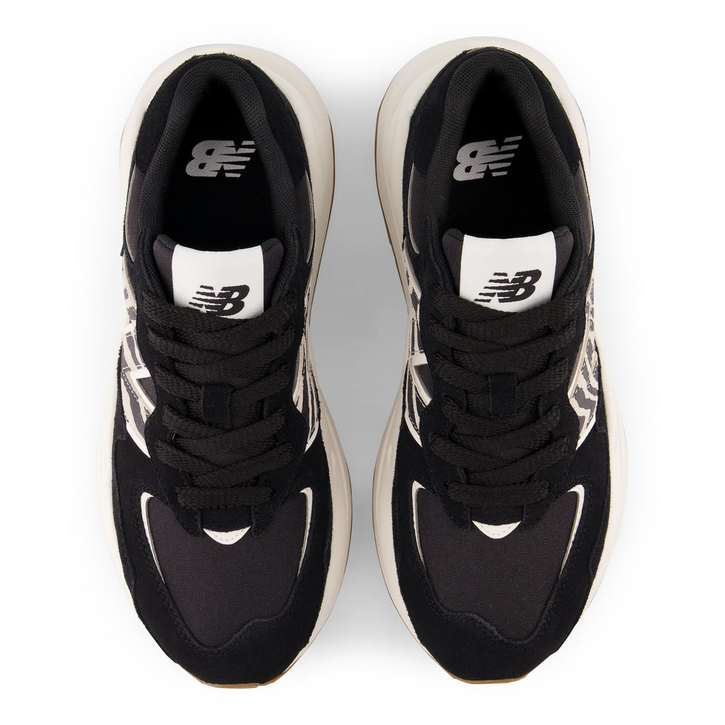 w5740apa-bla sneakers