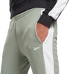 Te Ll Graphic Jogger