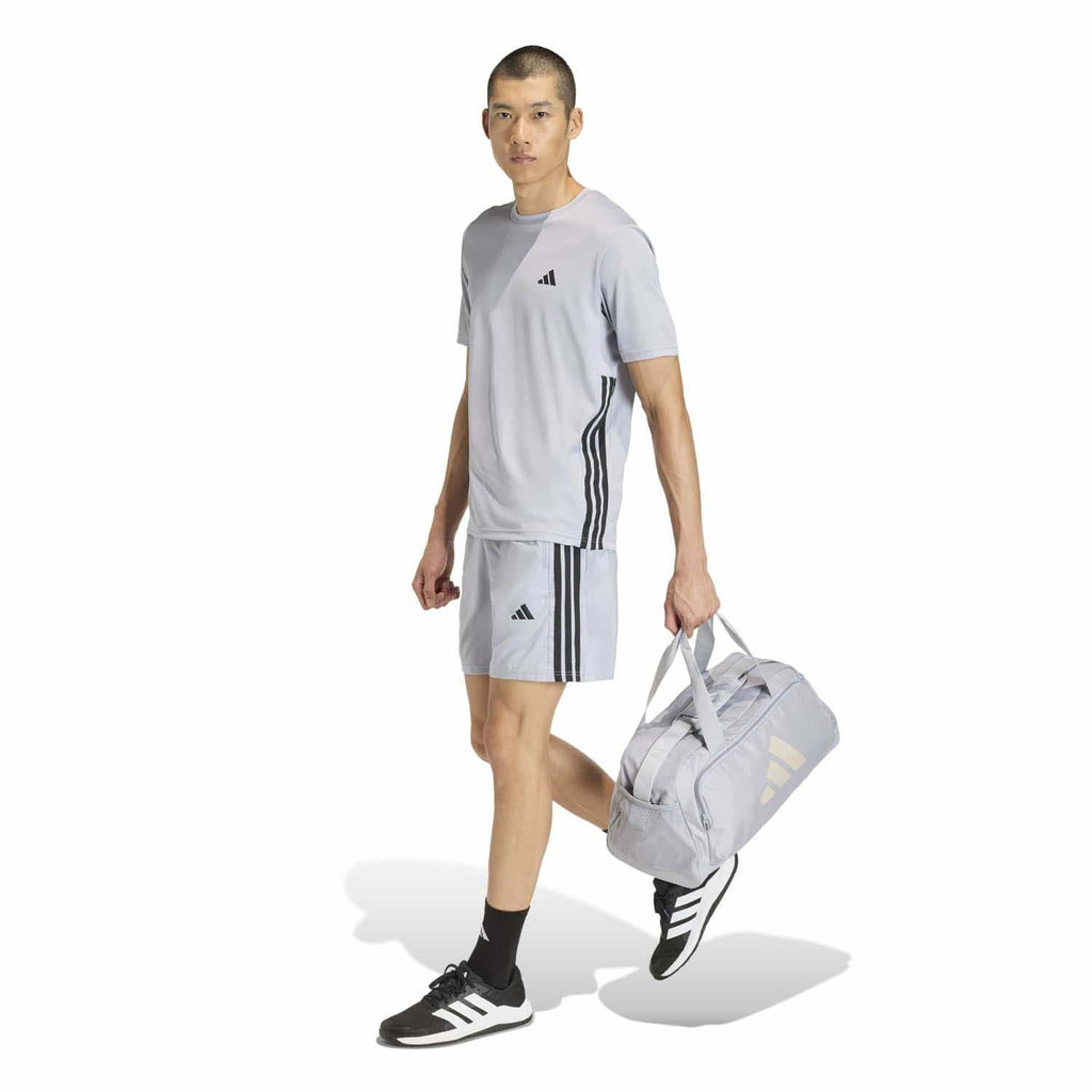 We Basic T-shirt training