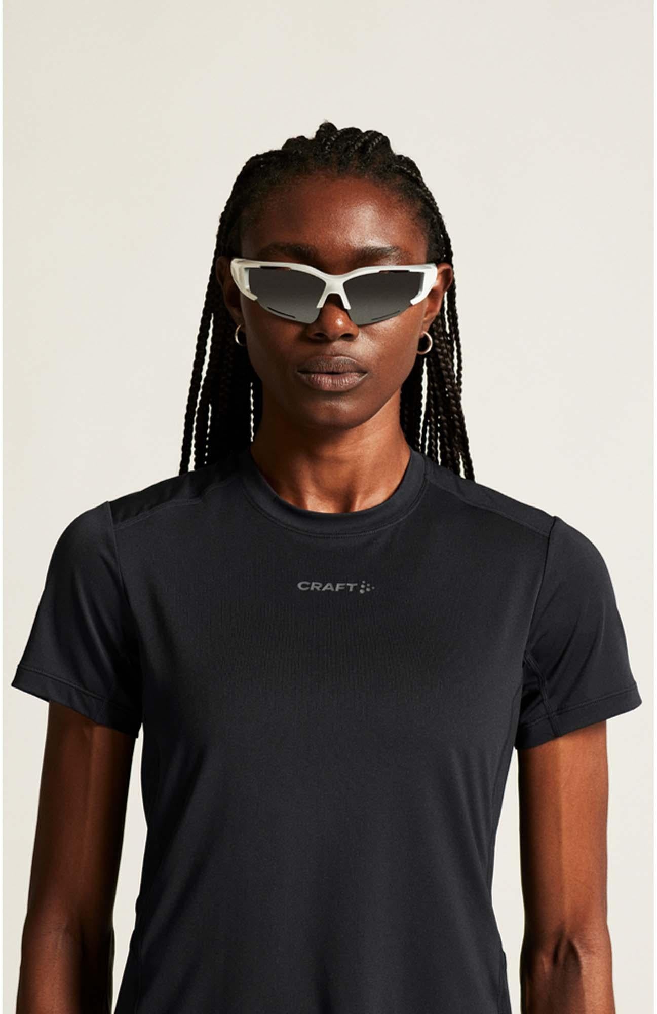 adv essence ss t-shirt