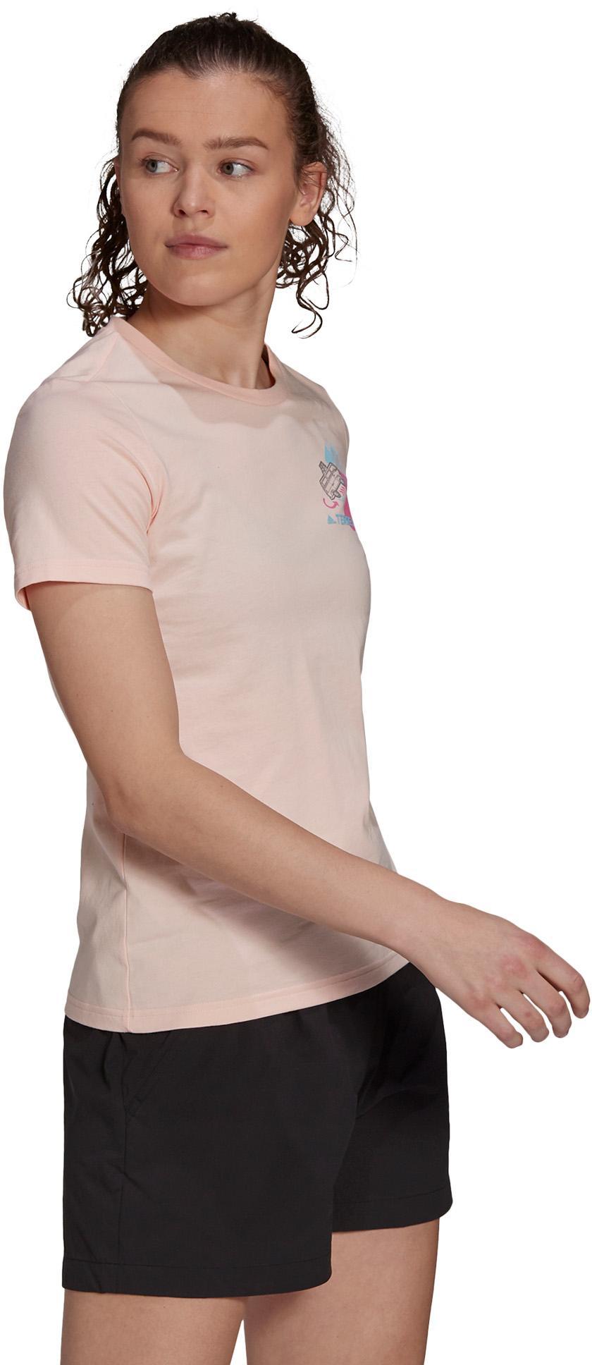 Travel Graphic T-shirt