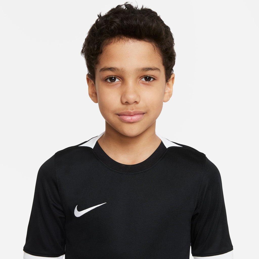 Dri-FIT Challenge 4 shirt