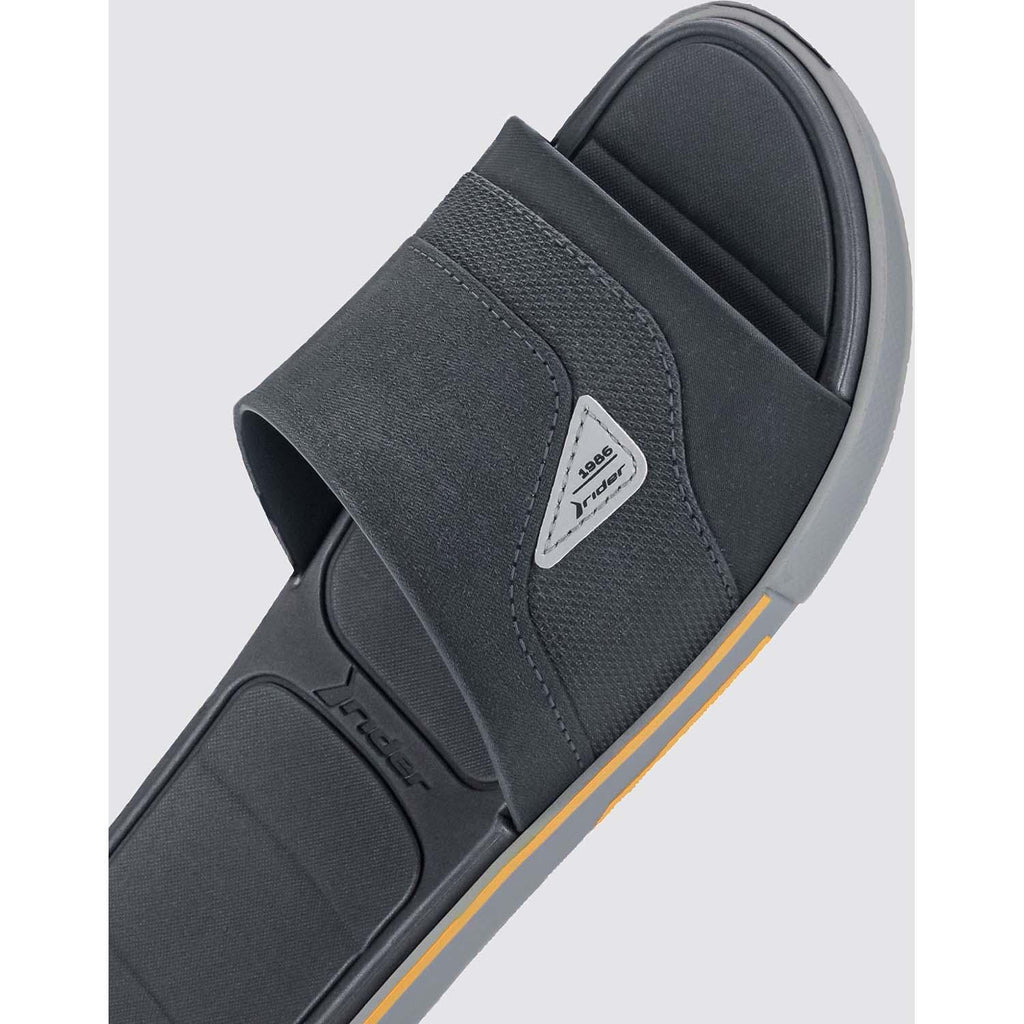 Spin Slide slippers