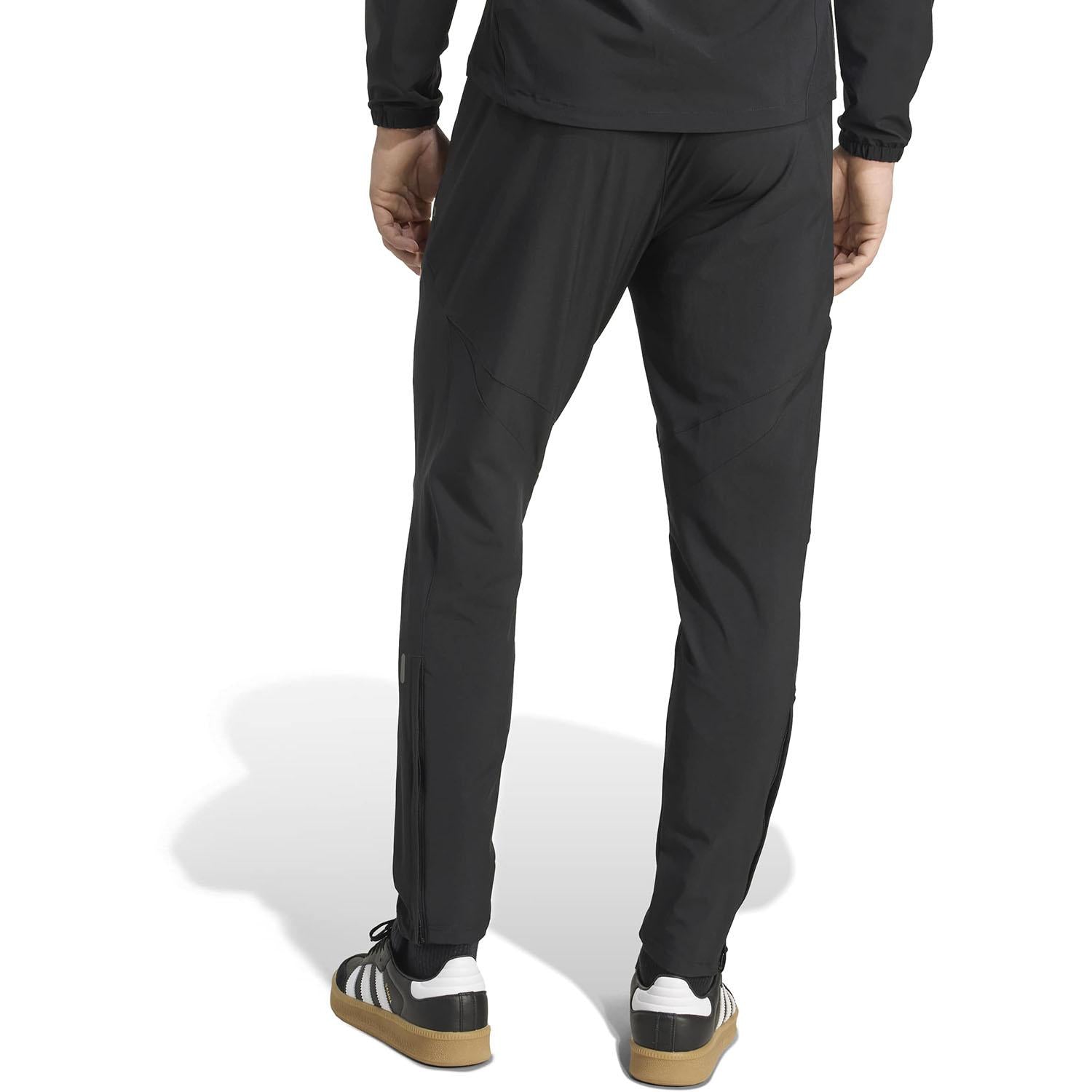 Liverpool FC Tiro 25 Competition Vis Tech Reisbroek