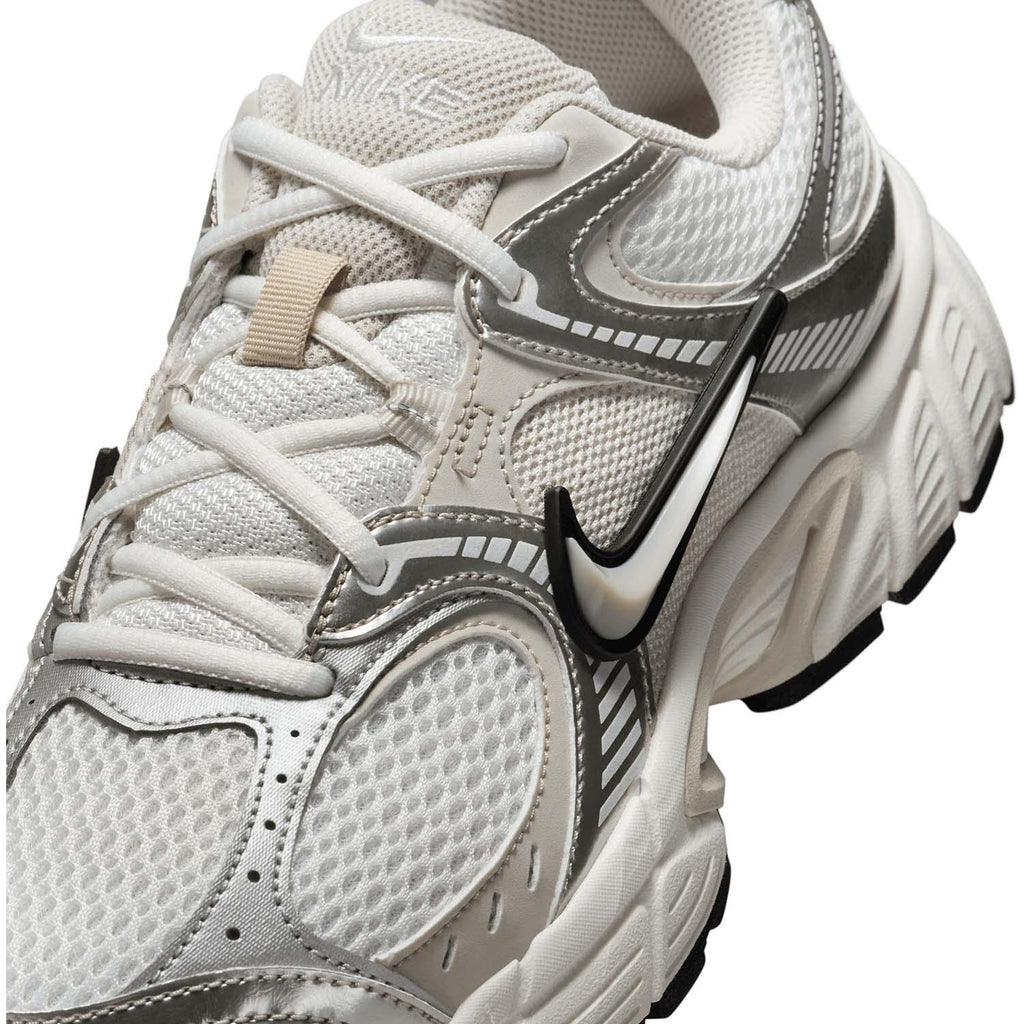 nike v5 rnr women's shoes