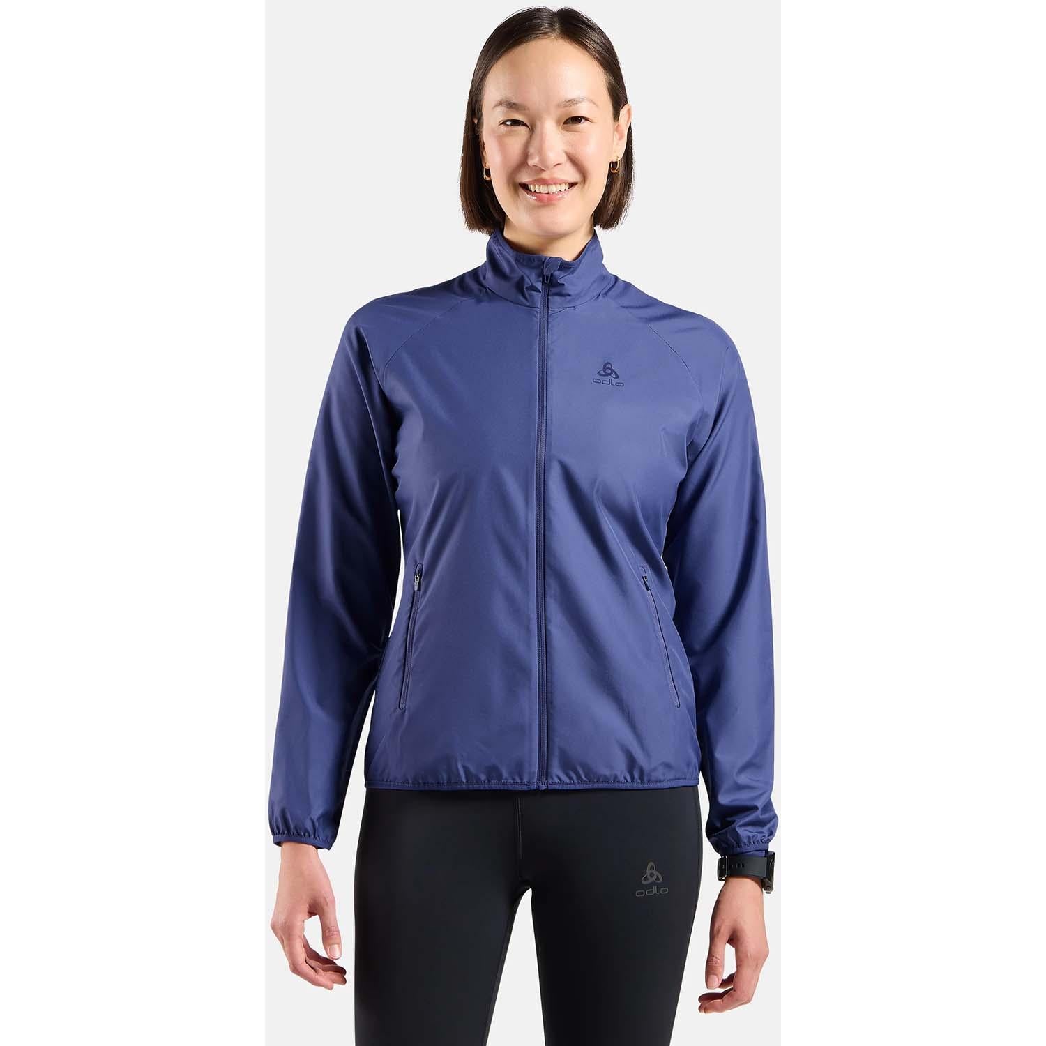 Jacket Essential Light