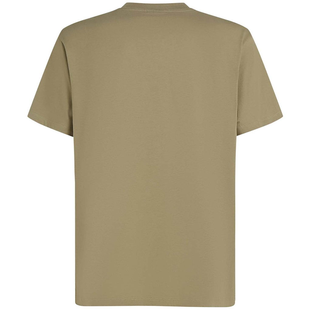 Chest Pocket T-shirt strand