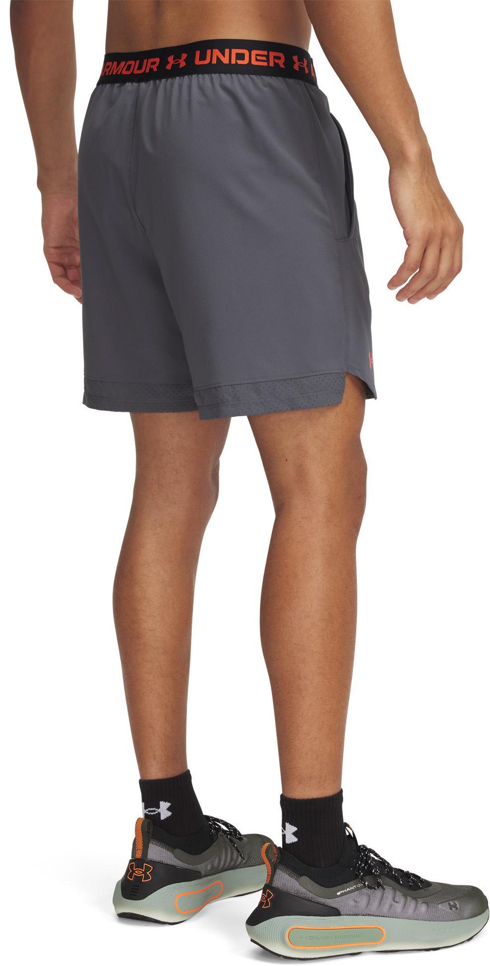 UNDER ARMOUR UA Vanish Woven GinShort