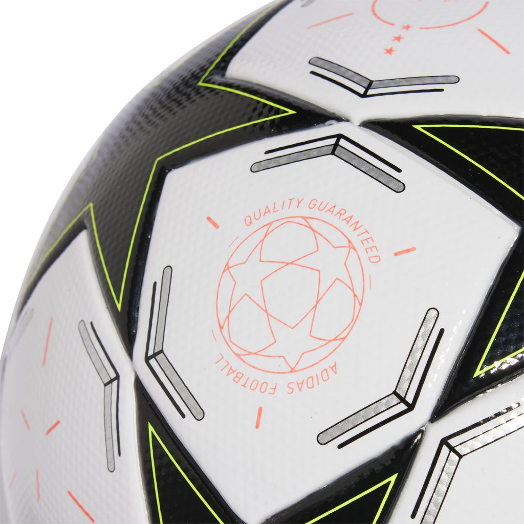 UCL League 24/25 voetbal