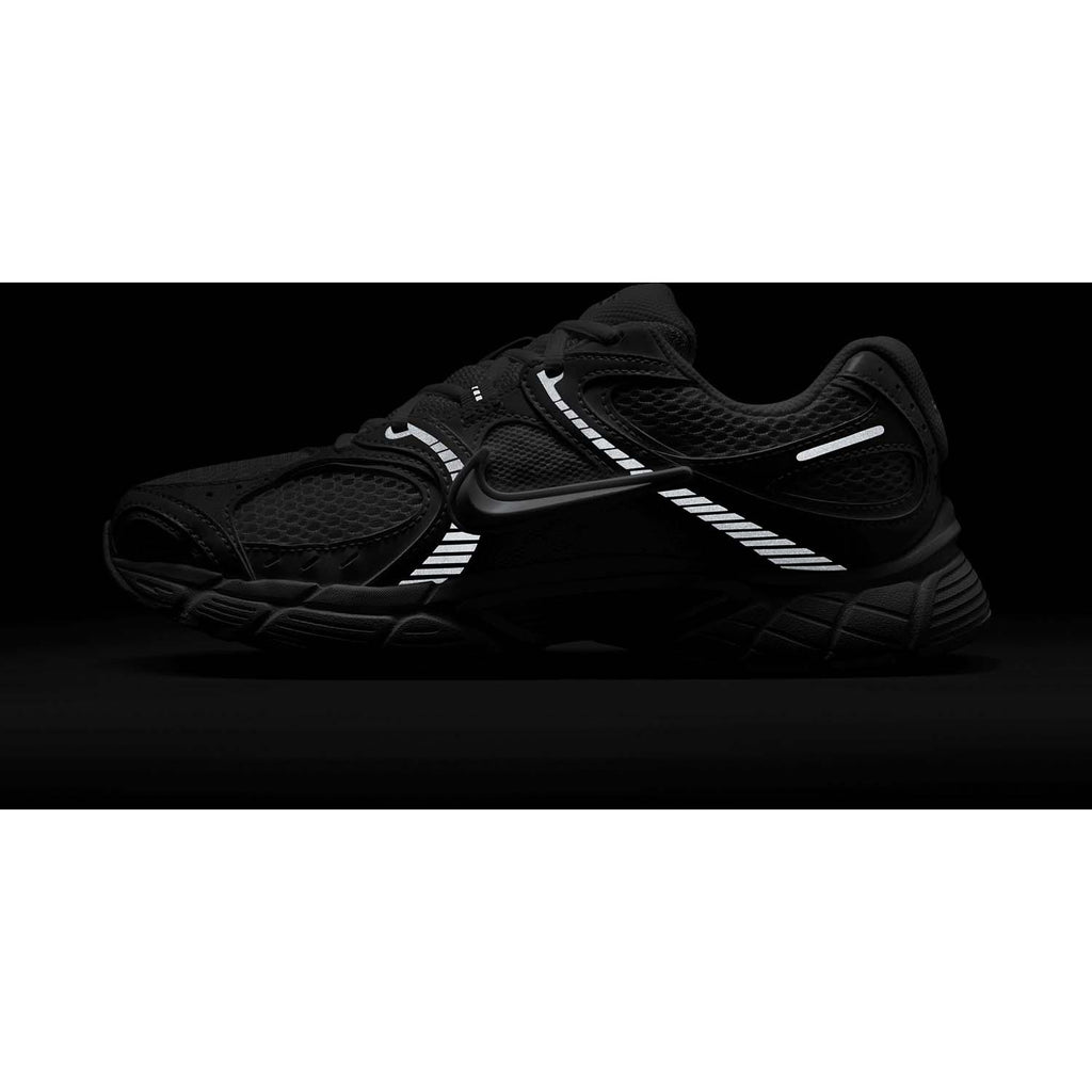 V5 RNR sneakers