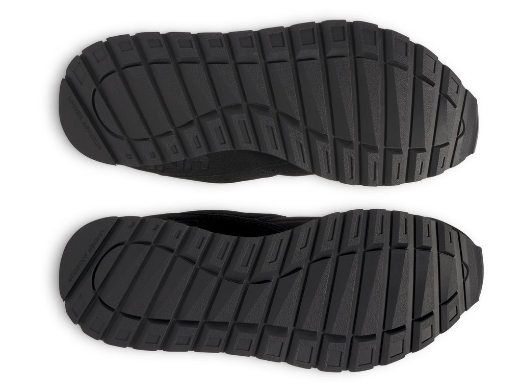 Essential Runner Grade School schoenen