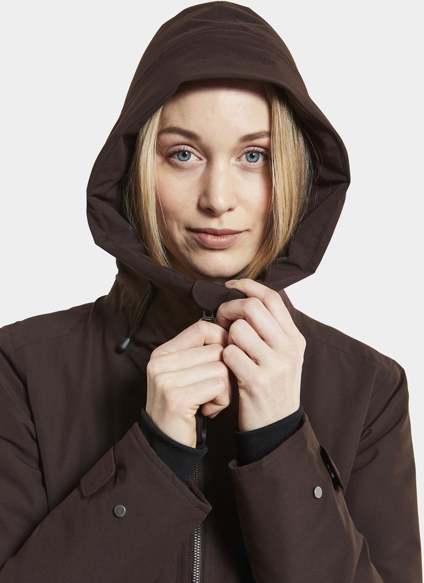 Helle Wns Parka 5