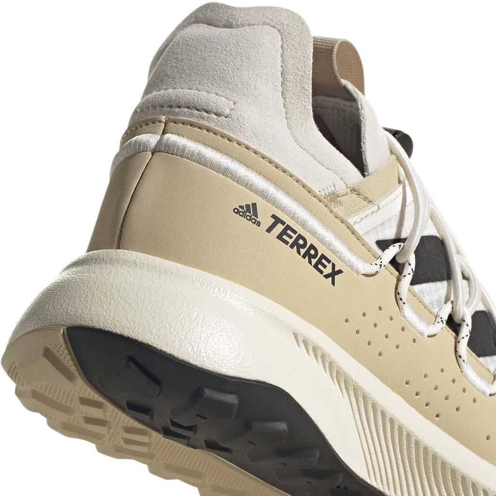Terrex Voyager 21 W