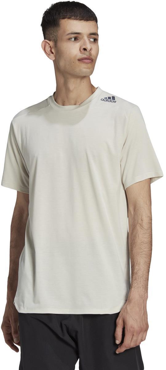 D4S TEE. T-Shirt