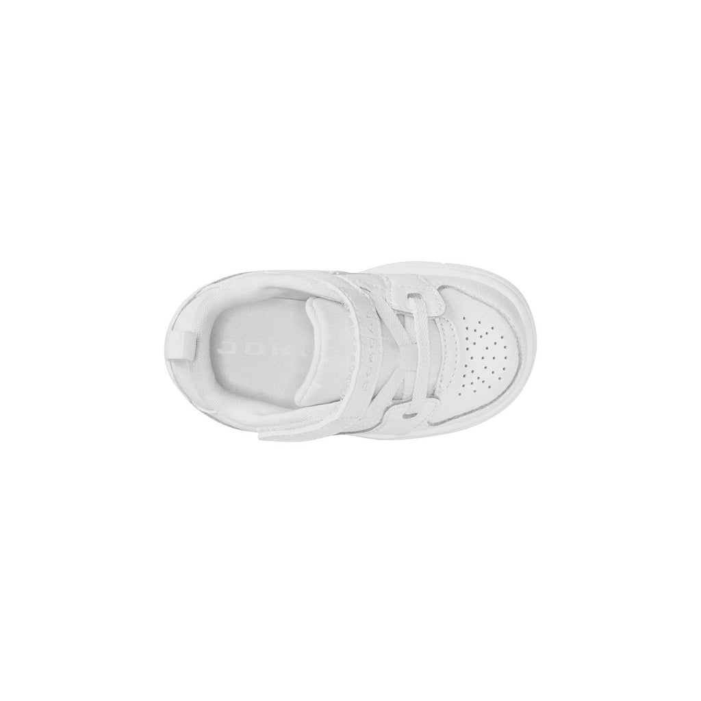 Jordan Court Connect Low Sneakers