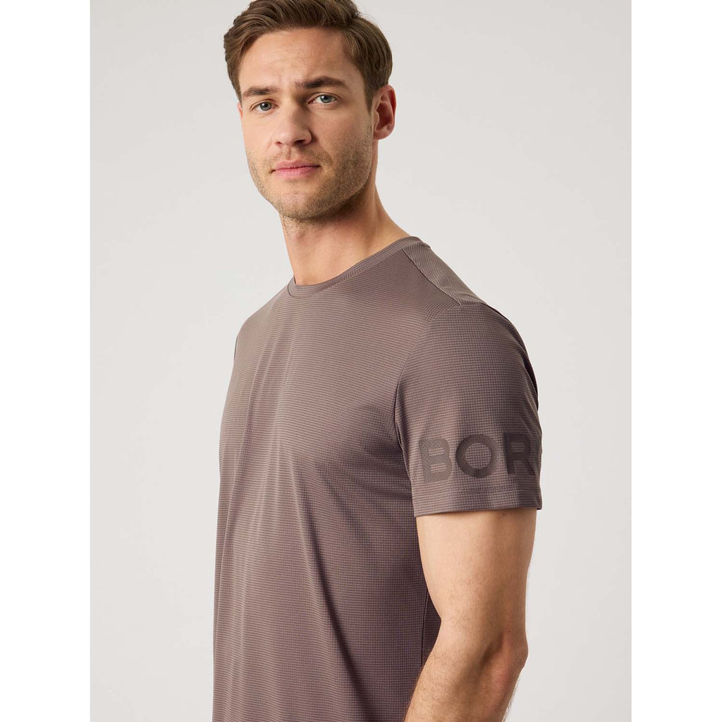 light t-shirt