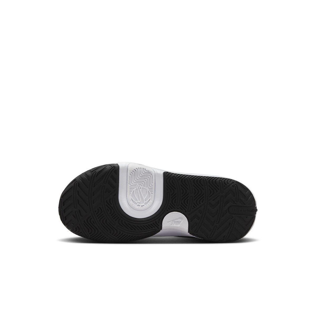 Team Hustle D 11 kids sneakers
