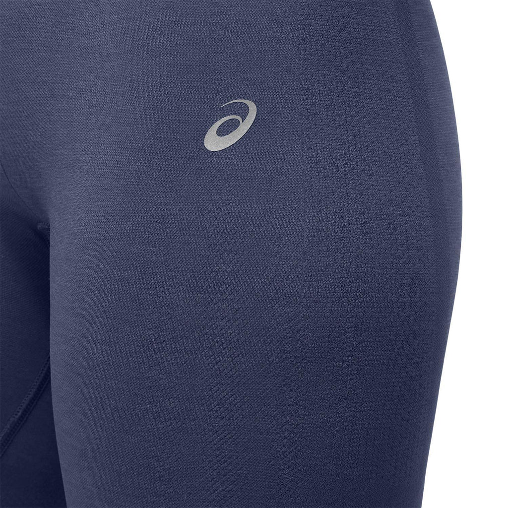 Seamless tight