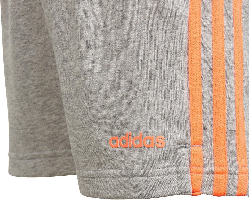 yg e 3s short
