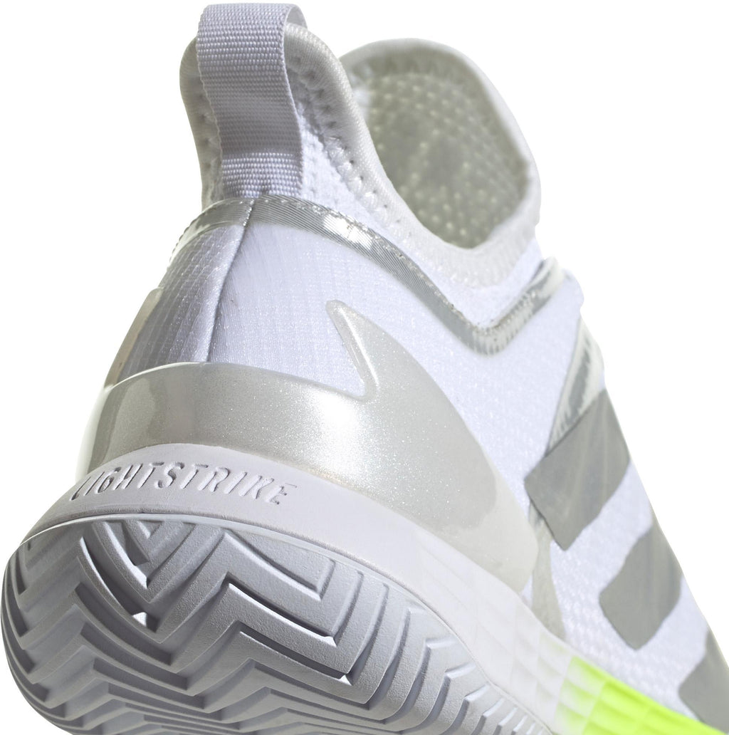Adizero Ubersonic 4 W