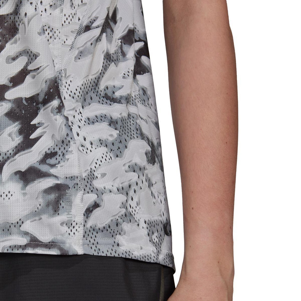 FAST AOP TANK. Laufshirt o.Arm