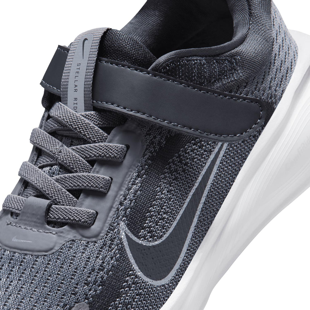 Stellar Ride Big Kids' sneakers