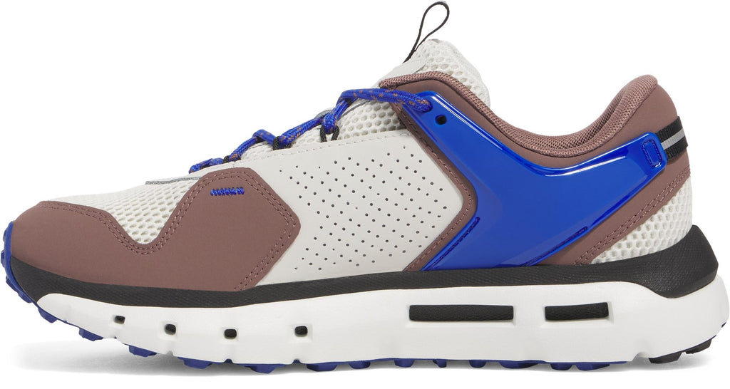 Summit Trek sneakers