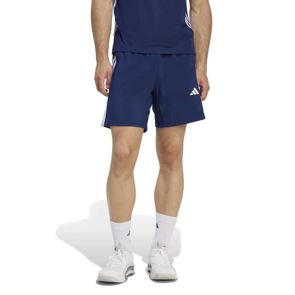 We Basic Training korte broek