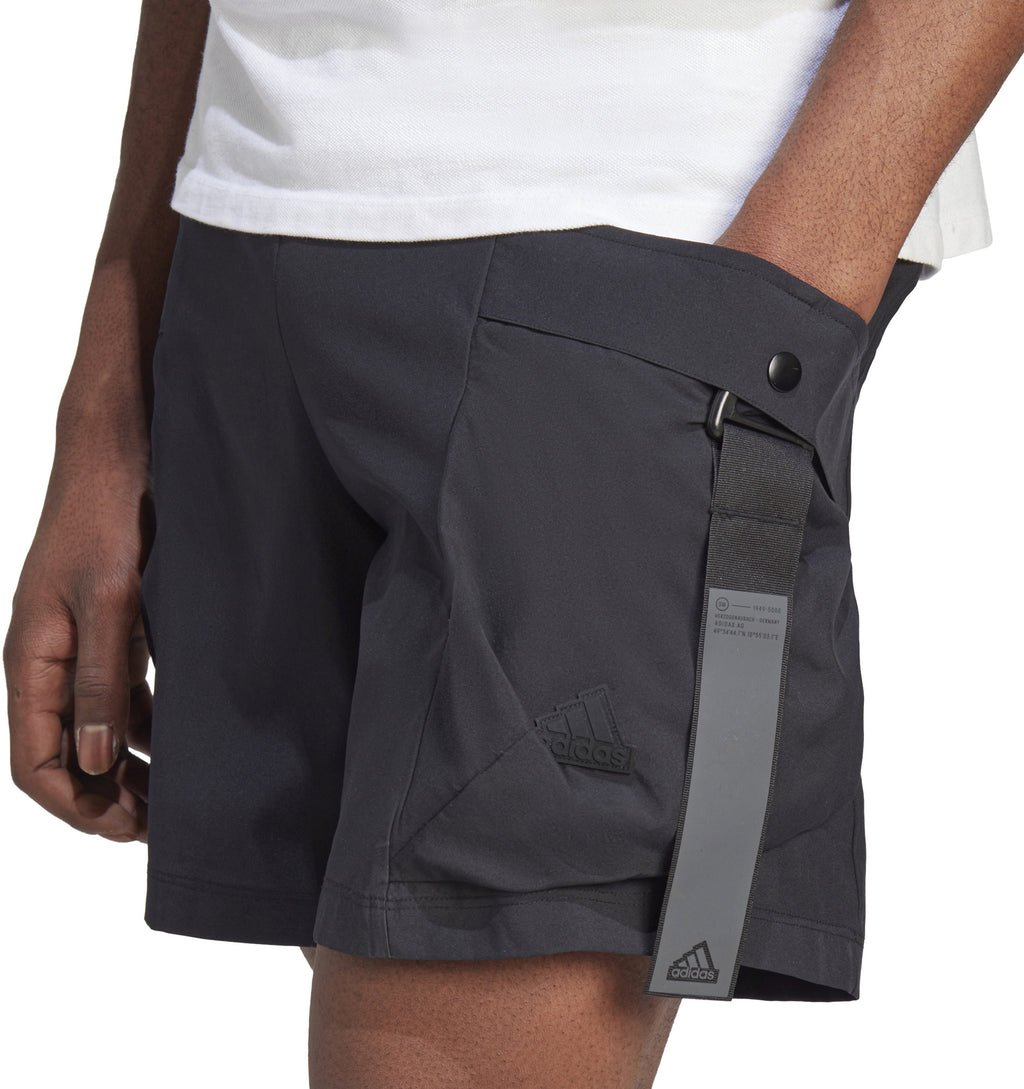 Ce Q2 Car short