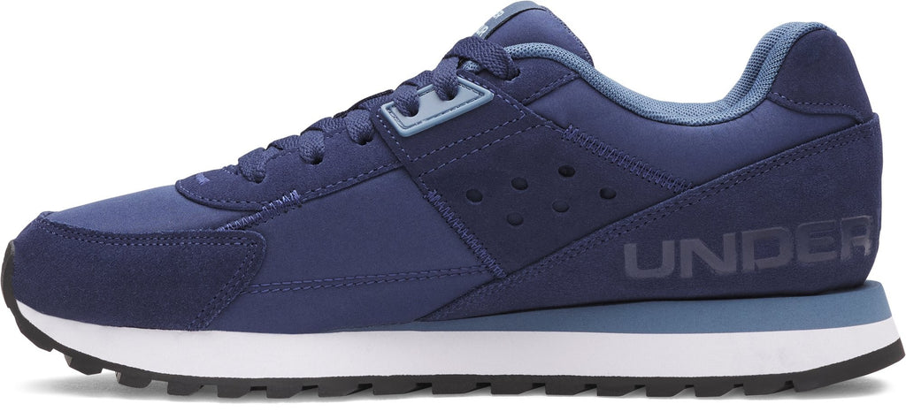 Essential Runner Grade School schoenen