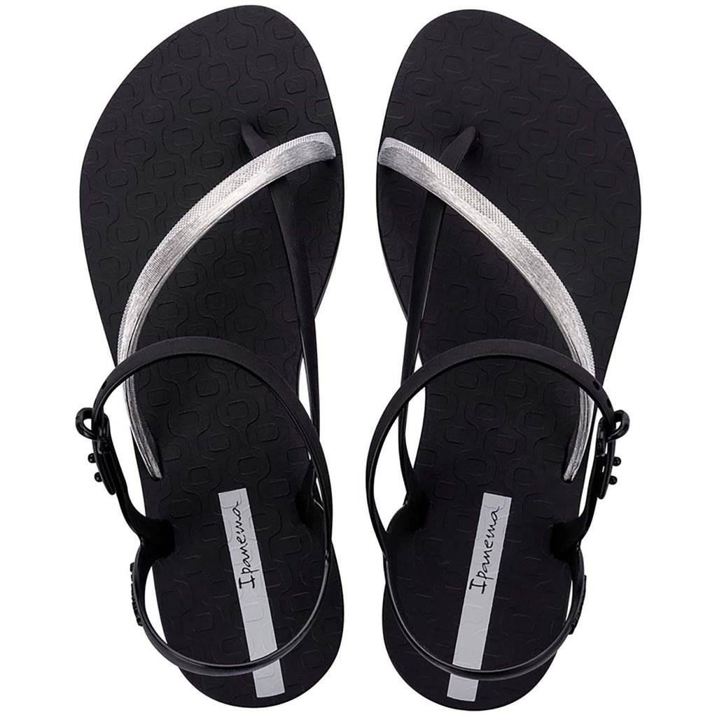 Elegant slippers