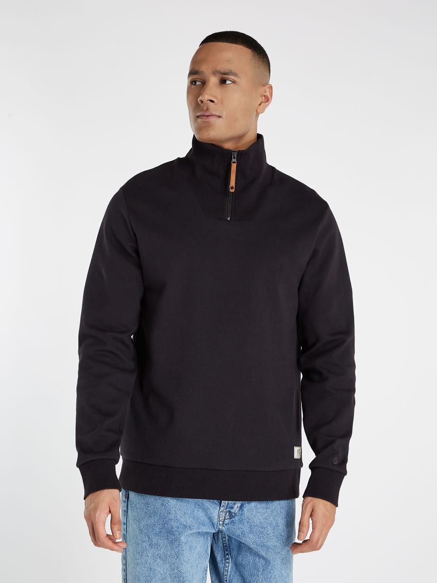 Nxgquake 1/4 Zip Top