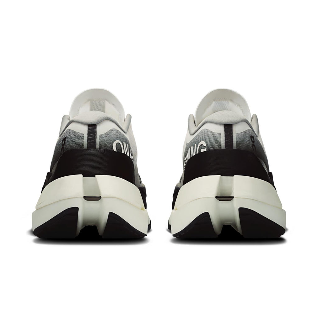 Cloudboom Max Hardloopschoenen